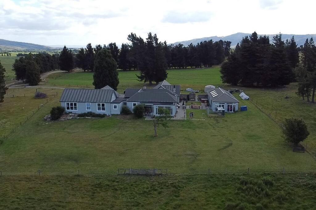 Bed and Breakfast 74 On Lockhart Oturehua Exteriér fotografie